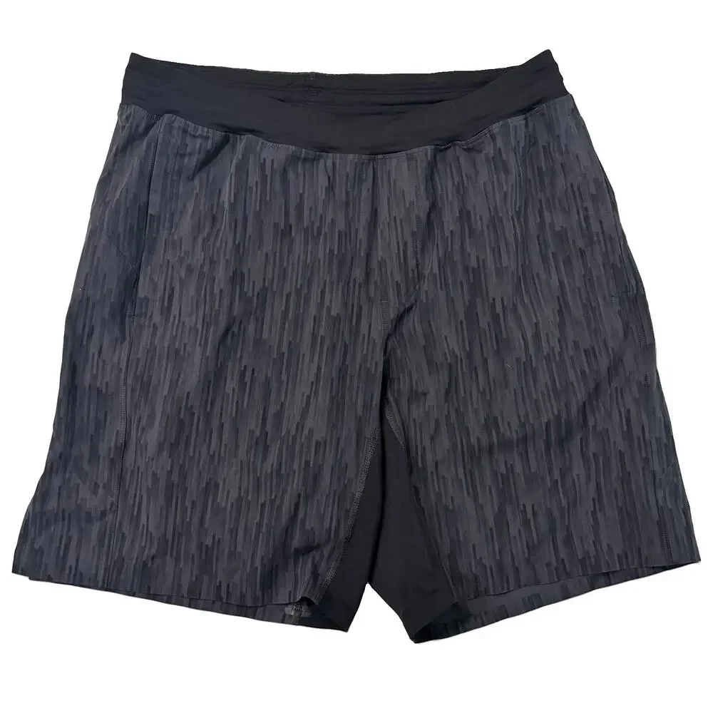 Lululemon Grey Black Digital Camo Shorts Gym Run Training 9” Men's Size Large L